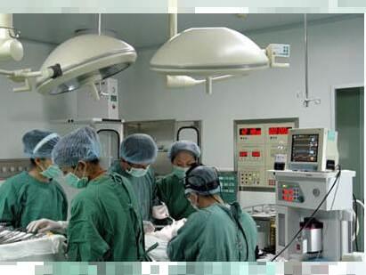 不仅为西安客户提供专业的体检中心,还引进国外Z新型整形机构,可实现远程诊断,凭借国际尖端的整形手术技术水平